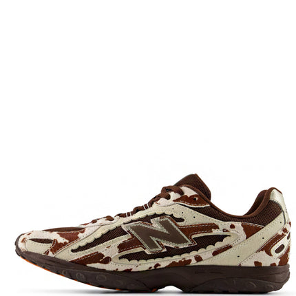 New Balance 204L atmos Pink Cow Girl Angora Pumpernickel