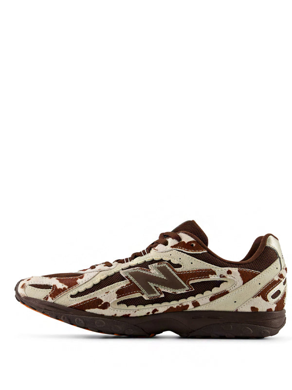 New Balance 204L atmos Pink Cow Girl Angora Pumpernickel