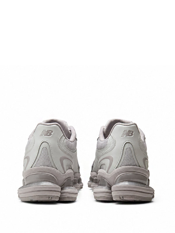 New Balance 2000 Abzorb White Silver