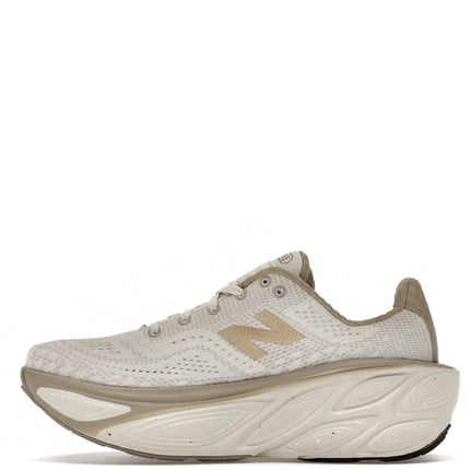 New Balance Fresh Foam X More v5 Linen Stoneware Gold Metallic