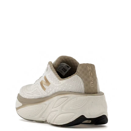 New Balance Fresh Foam X More v5 Linen Stoneware Gold Metallic