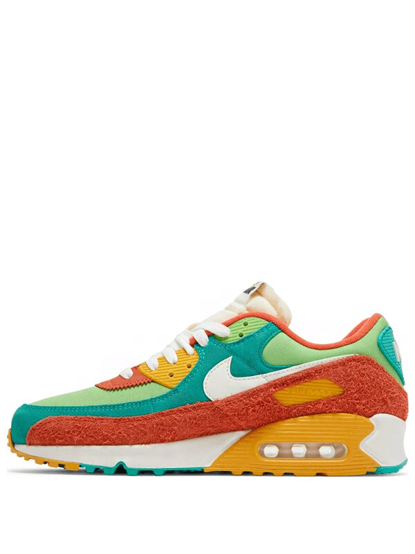 Nike Air Max 90 SE Running Club