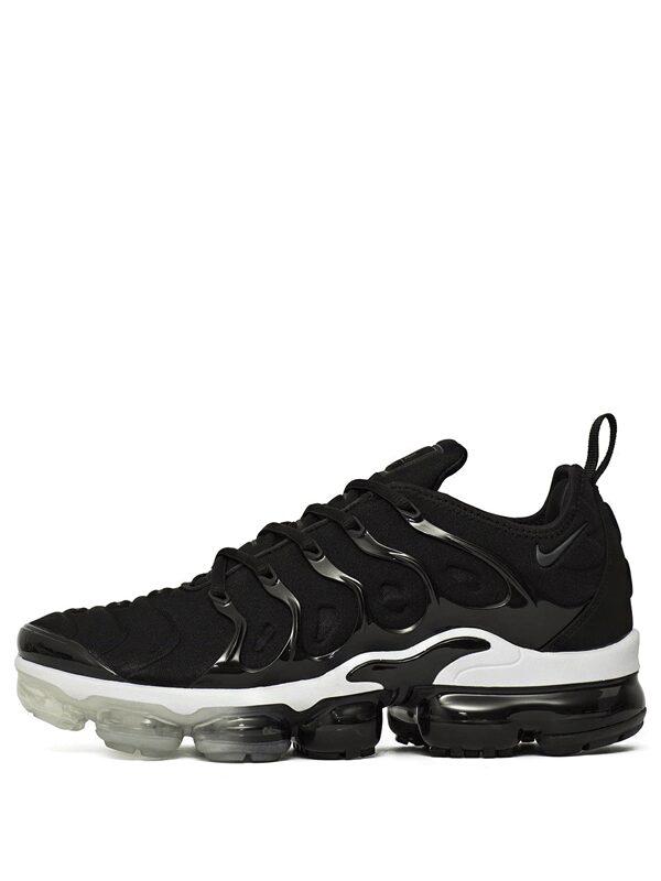 Nike Air Vapor Max Plus Black White