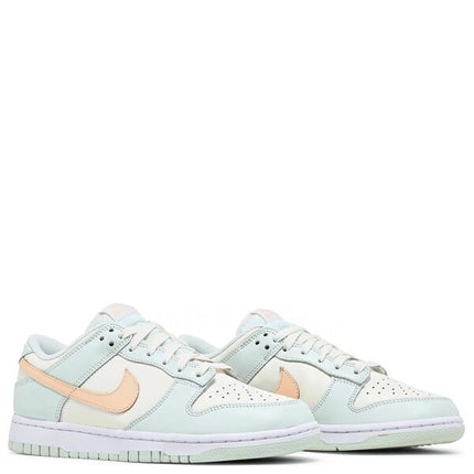 Nike Dunk Low Barely Green