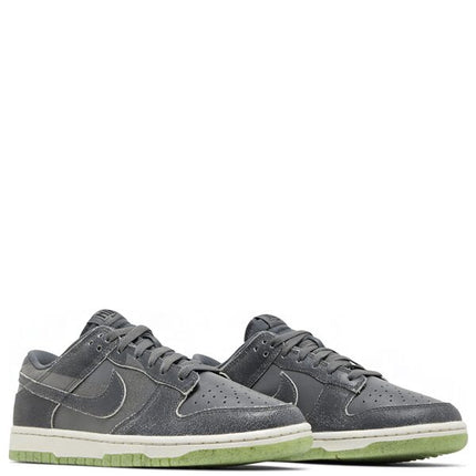 Nike Dunk Low Halloween (2022)