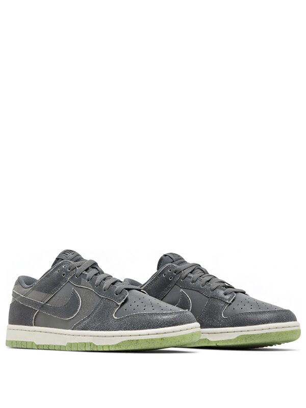 Nike Dunk Low Halloween (2022)