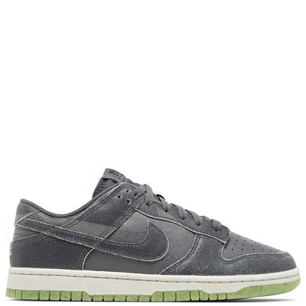Nike Dunk Low Halloween (2022)