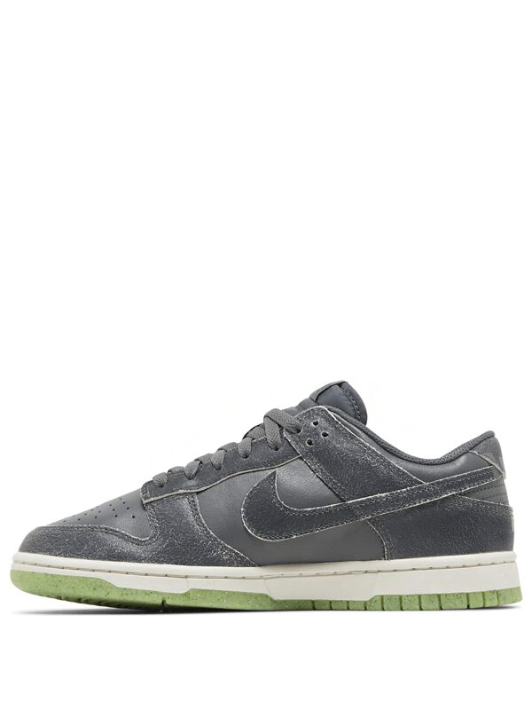 Nike Dunk Low Halloween (2022)
