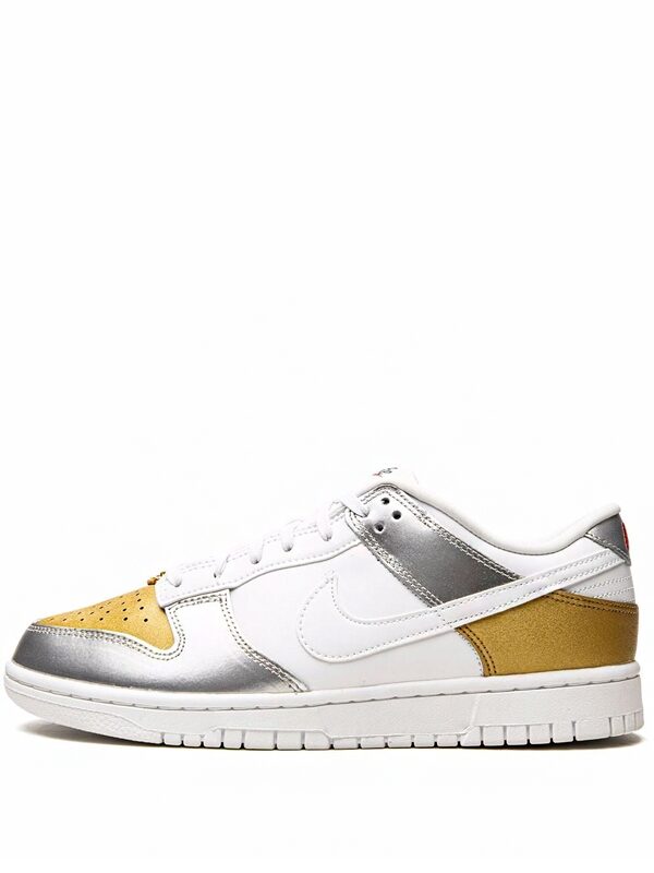 Nike Dunk Low Metallic