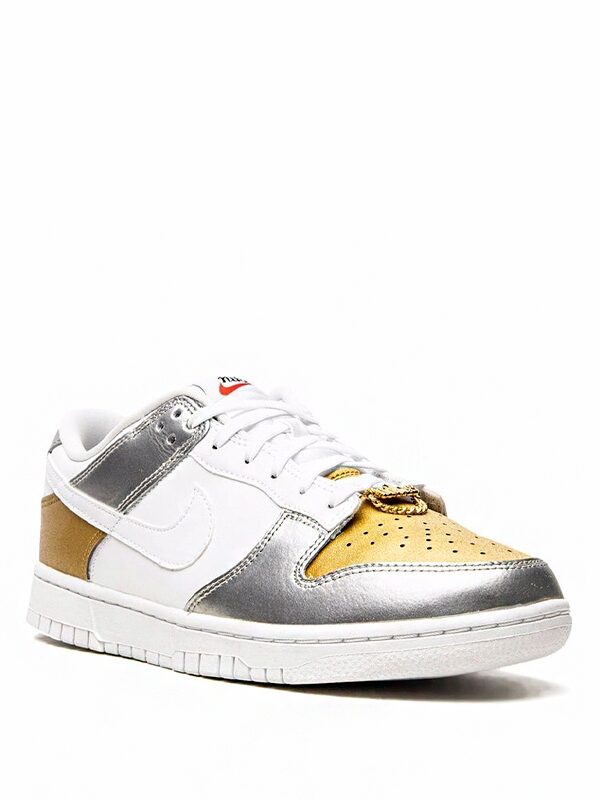 Nike Dunk Low Metallic