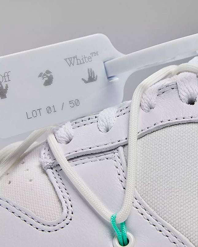 Nike Dunk Low Off-White Lot 1 of 50