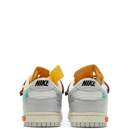 Nike Dunk Low Off-White Lot 46 of 50