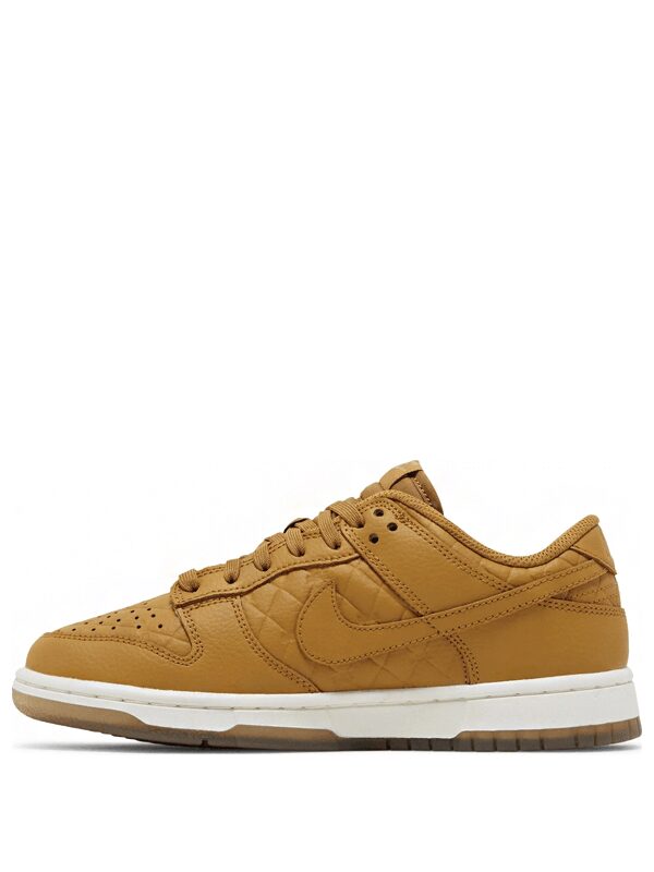 Nike Dunk Low Quilted Wheat