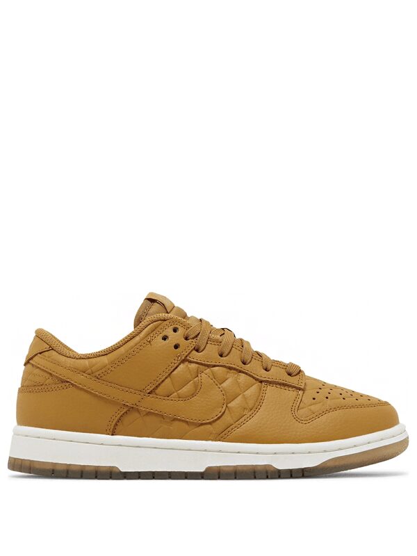 Nike Dunk Low Quilted Wheat