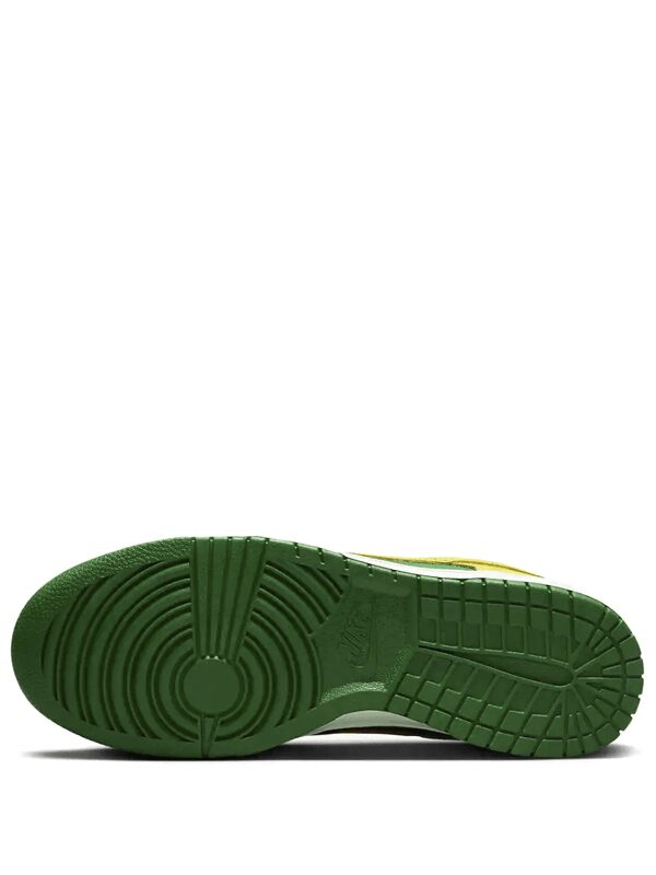 Nike Dunk Low Reverse Brazil