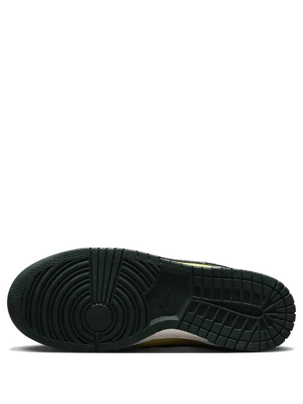 Nike Dunk Low SE Noble Green