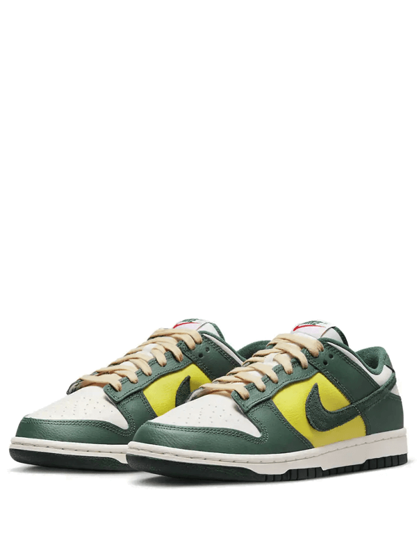 Nike Dunk Low SE Noble Green