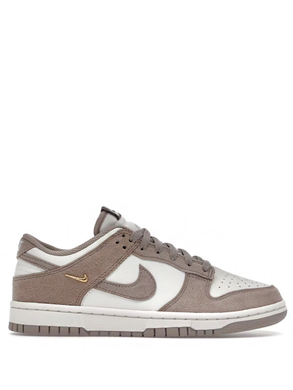 Nike Dunk Low Sail Metallic Gold White Malt