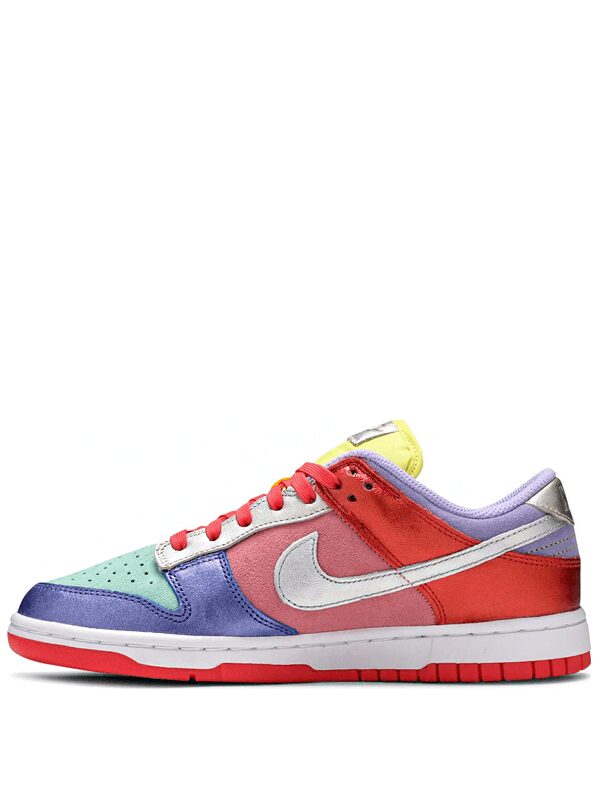 Nike Dunk Low Sunset Pulse