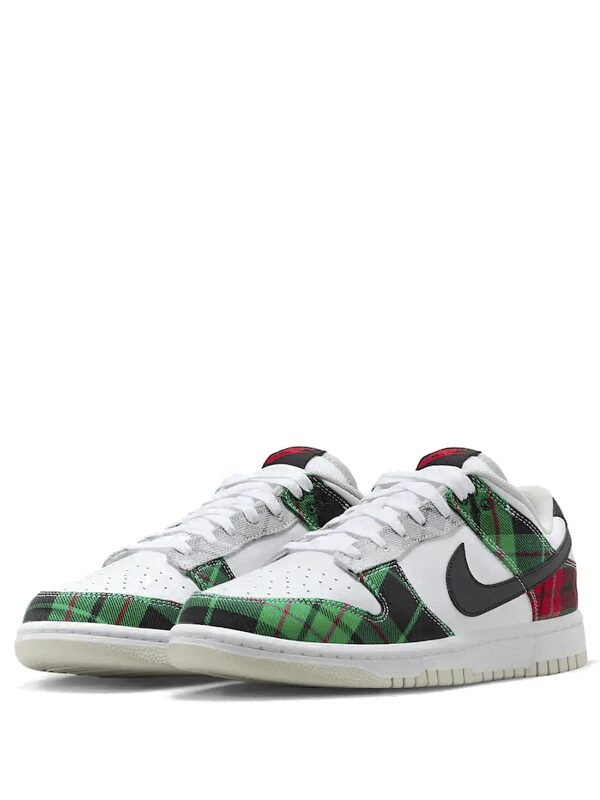 Nike Dunk Low Tartan Plaid