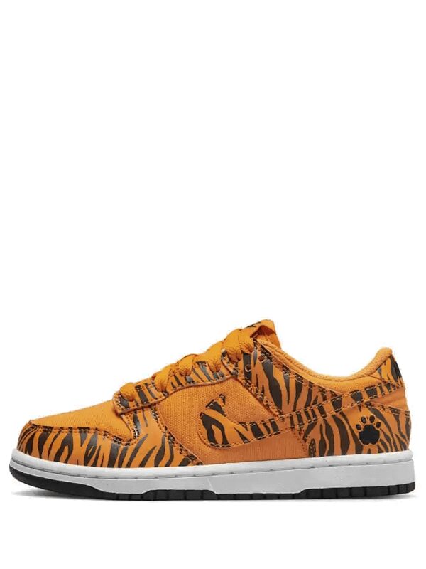 Nike Dunk Low Tiger Stripes