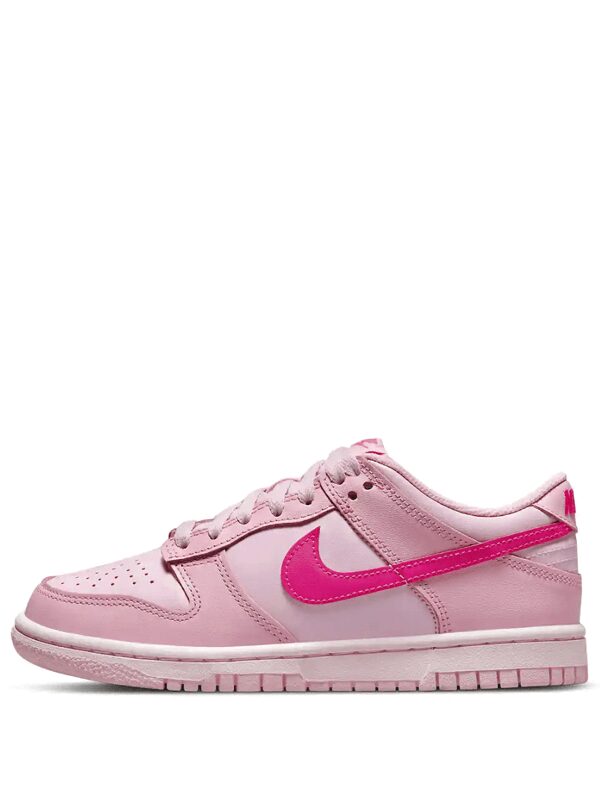 Nike Dunk Low Triple Pink