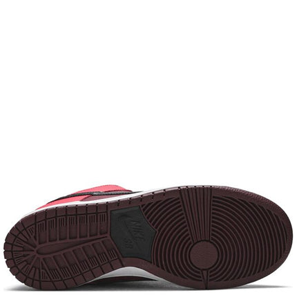 Nike Dunk SB Low Laser Crimson