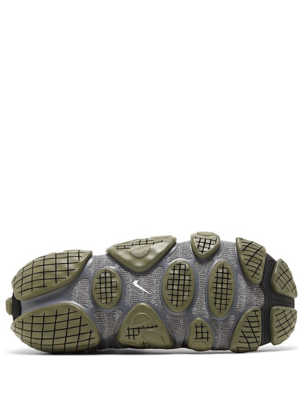 Nike ISPA Link Black and Medium Olive
