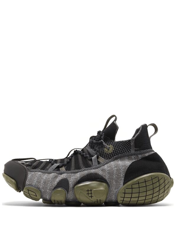 Nike ISPA Link Black and Medium Olive