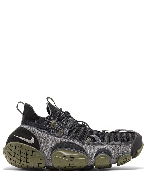 Nike ISPA Link Black and Medium Olive