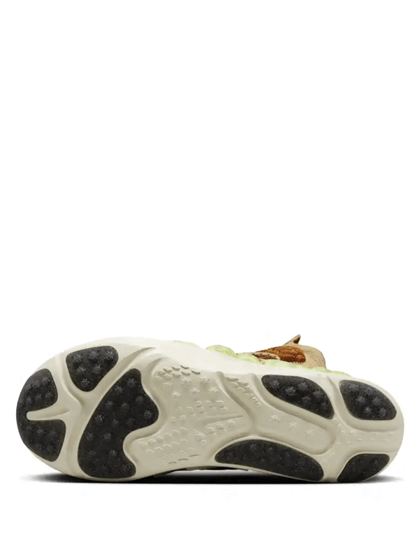 Nike ISPA Sense Flyknit Sesame and Desert Ochre