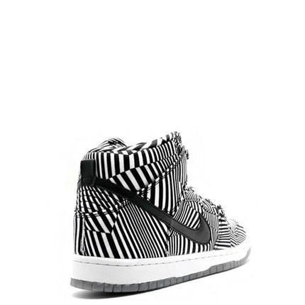 Nike SB Dunk High Concept Car