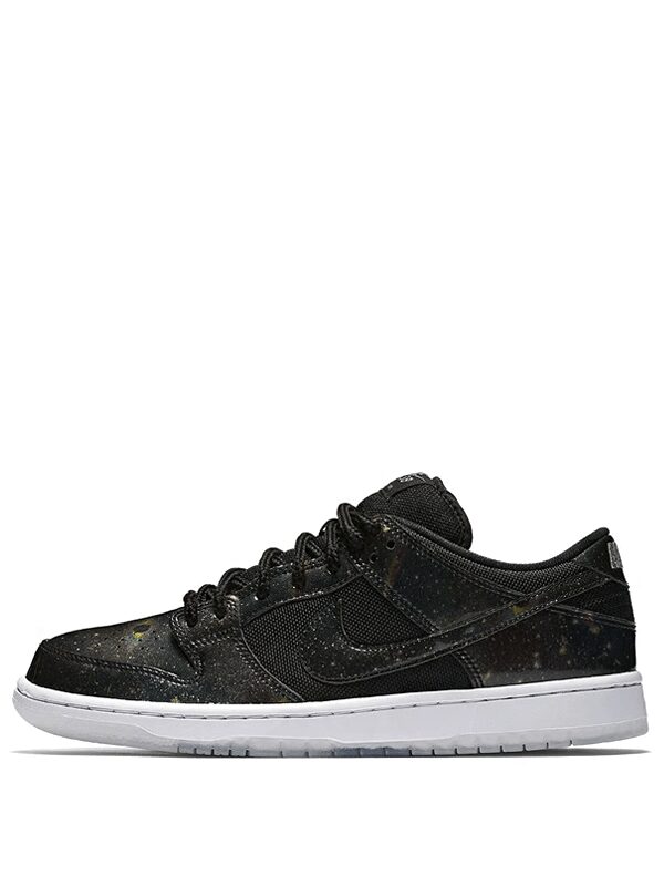 Nike SB Dunk Low 420 Intergalactic