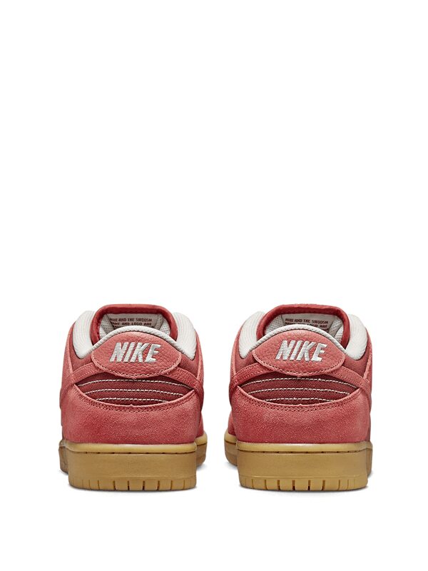 Nike SB Dunk Low Adobe