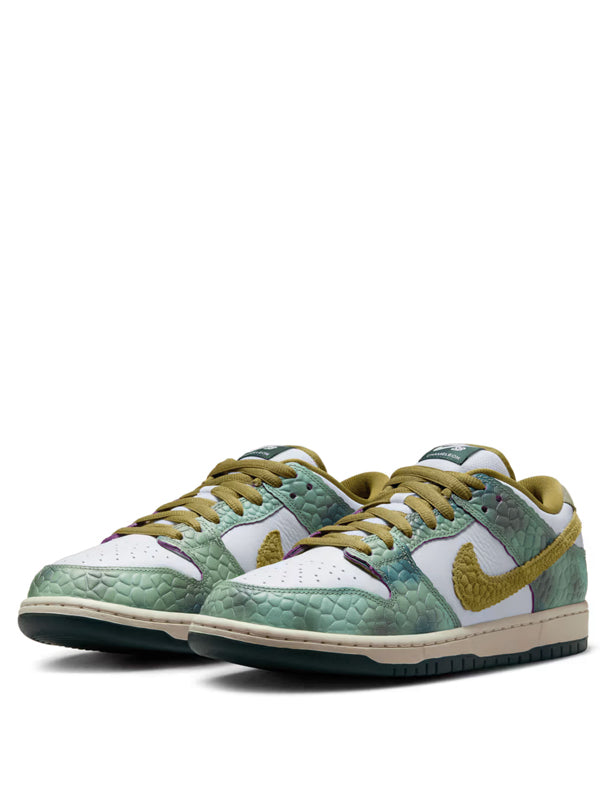 Nike SB Dunk Low Alexis Sablone Chameleon