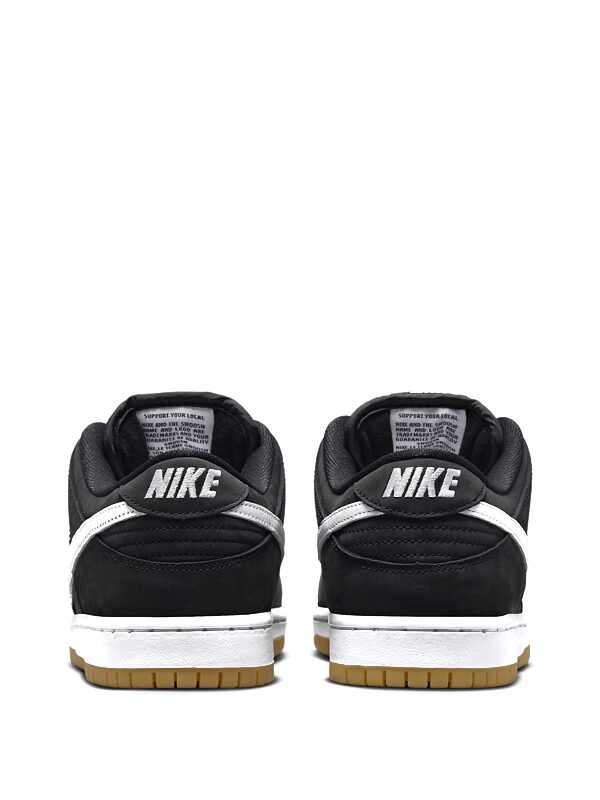 Nike SB Dunk Low Black Gum