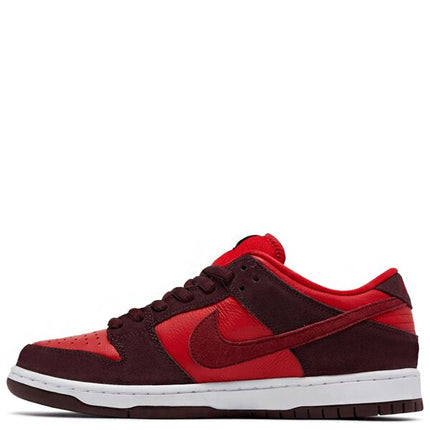 Nike SB Dunk Low Cherry