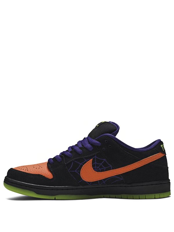 Nike SB Dunk Low Night of Mischief Halloween