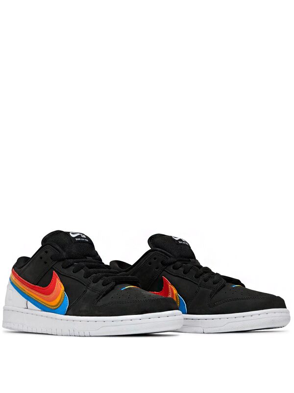 Nike SB Dunk Low Polaroid