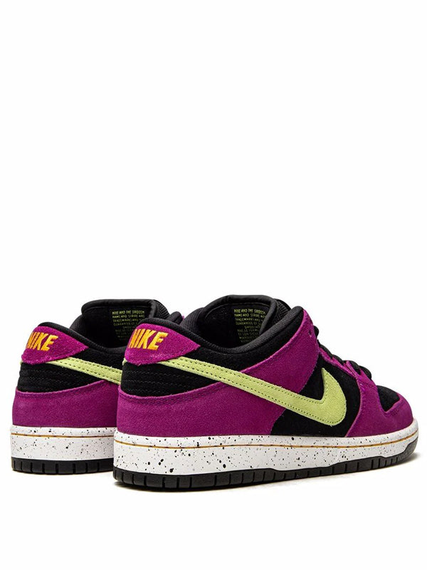 Nike SB Dunk Low Pro Red Plum