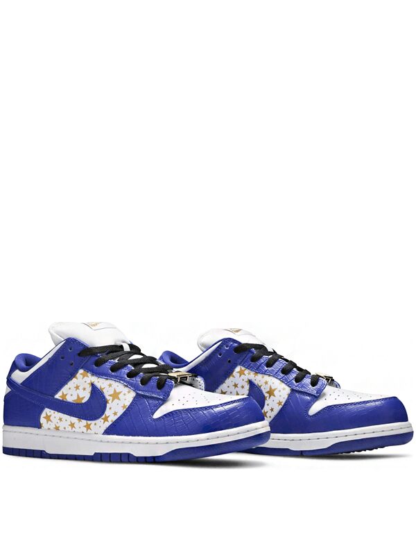 Nike SB Dunk Low Supreme Stars Hyper Royal (2021)