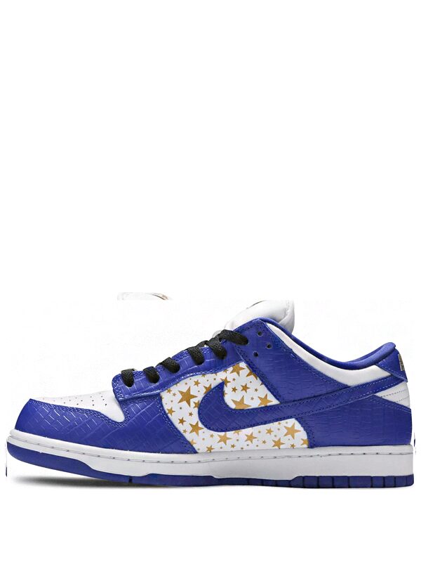 Nike SB Dunk Low Supreme Stars Hyper Royal (2021)