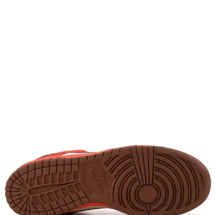 Nike SB Dunk Low Top Ramen