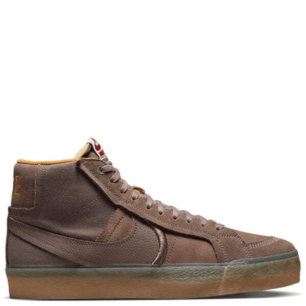 Nike SB Zoom Blazer Mid PRM Plus Plum Eclipse Gum