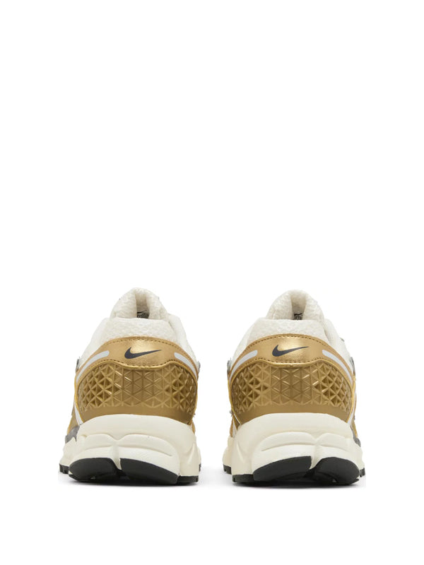 Nike Zoom Vomero 5 Ouro Metálico