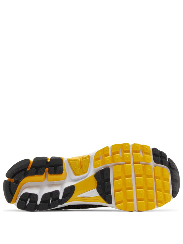 Nike Zoom Vomero 5 Photon Dust Laser Orange