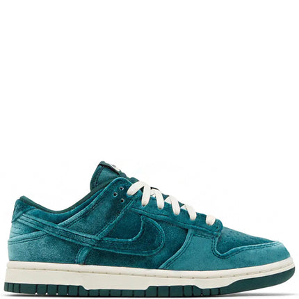 Nike Dunk Low Velvet Teal