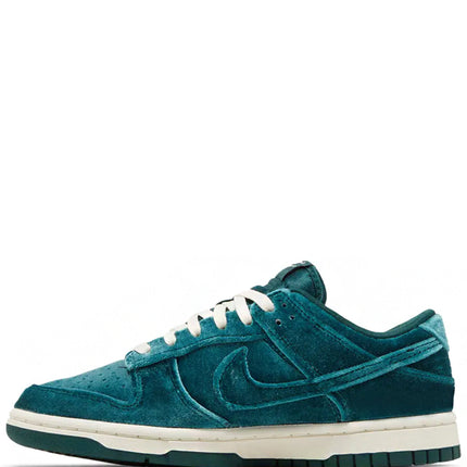 Nike Dunk Low Velvet Teal