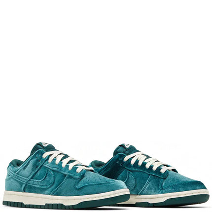Nike Dunk Low Velvet Teal
