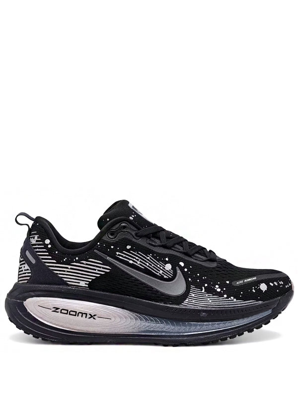 Nike Vomero 18 SE Black Metallic Dark Grey